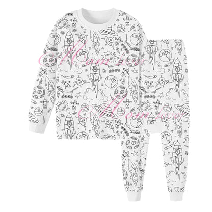 🛏️ CHRISTMAS PRE-SALE 50% OFF! ✨ DIY Cartoon Colorable Pajamas for Kids - Washable Fabric with 10 Non-Toxic Markers for Creative Fun 🎨👧