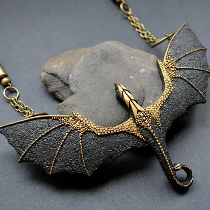 🎁New Year 49% OFF⏳Black Winged Flying Dragon Necklace