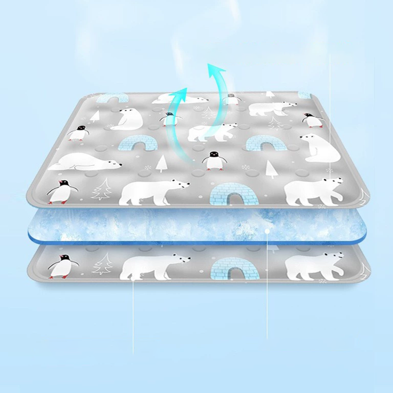 🦴Premium Scratch-Resistant Cooling Mat