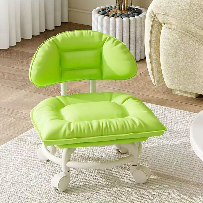 🪑50% OFF NOW! ⏰ Rolling Low Stool with Backrest – Padded seat & silent casters – Perfect for workshops, garages or studios – comfortable and mobile 🛠️✨