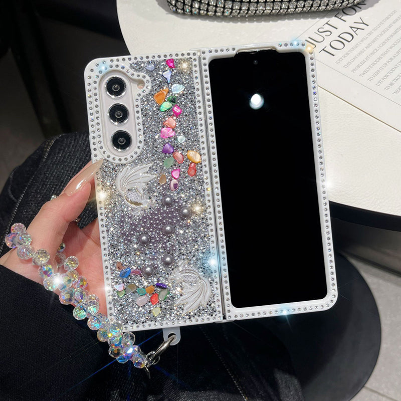 🎉 2026 Sale — Over 18,000 Sold! 📱 Glitter Phone Case with Wrist Strap – Sparkling Goldfish Design ✨