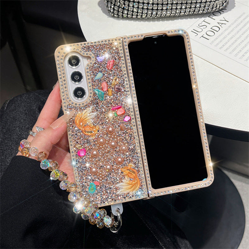 🎉 2026 Sale — Over 18,000 Sold! 📱 Glitter Phone Case with Wrist Strap – Sparkling Goldfish Design ✨