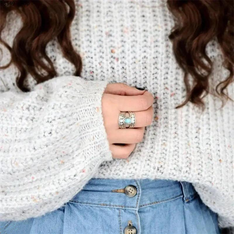 Vintage Carved Teardrop Ring for Women