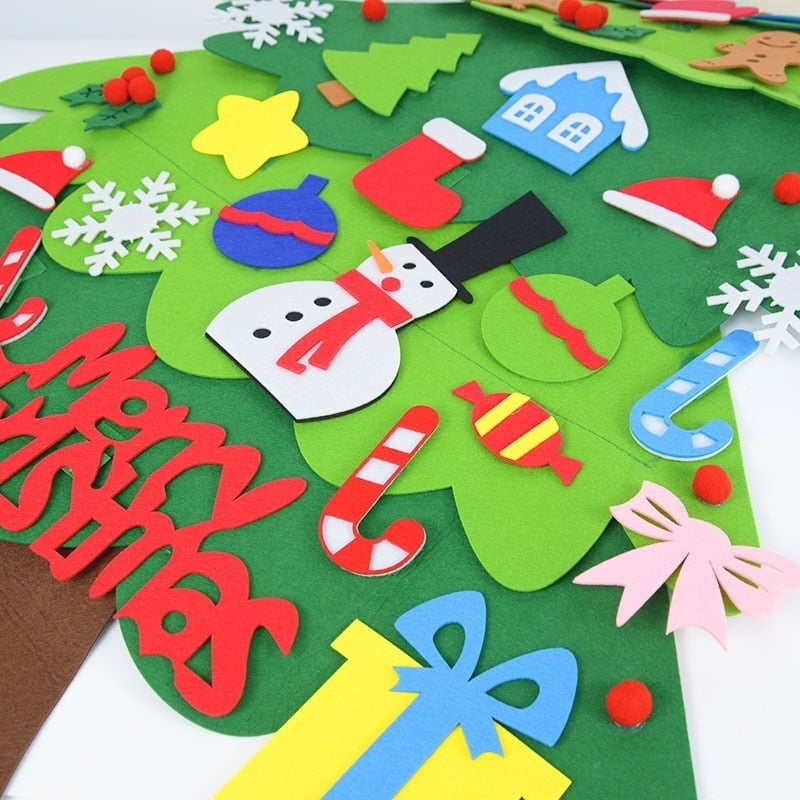 🎄🔥 Christmas Promotion 50% OFF! DIY Felt Christmas Tree Set – No-Glue, No-Mess, Reusable Toddler-Friendly Felt Pieces, Includes Star, Ornaments & Gift Tags, Perfect Family Craft & Wall Decor ✨